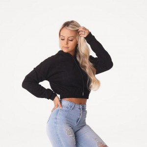 NVGTN Cozy Vibes Drop Shoulder Cropped Hoodie Dam Svarta | SE702MQ