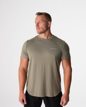NVGTN Tech Fitted Tee T-shirt Herr Olivgröna Gröna | SE028WN